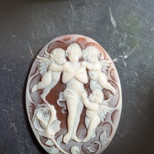 Cameo-Angel